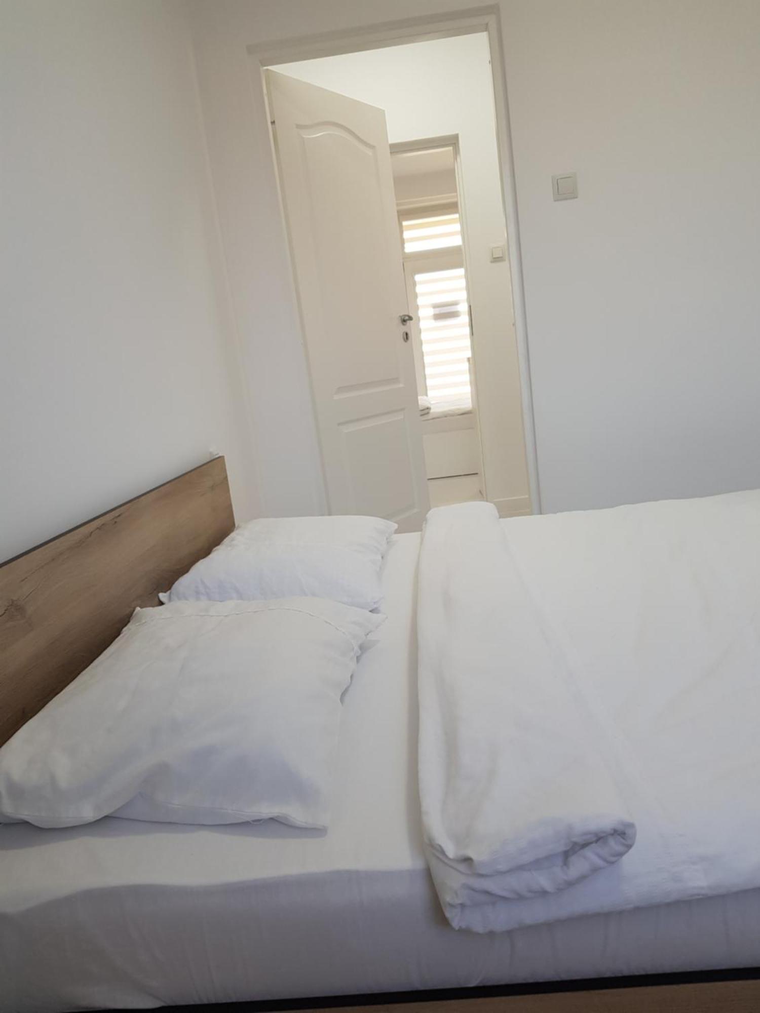 Casuta Cu Tei Villa Oradea Phòng bức ảnh